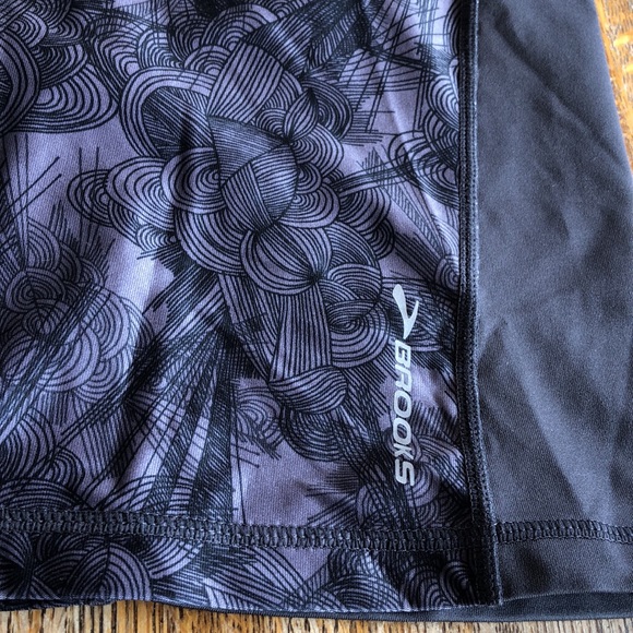 Brooks built in bra tank - Picture 3 of 6